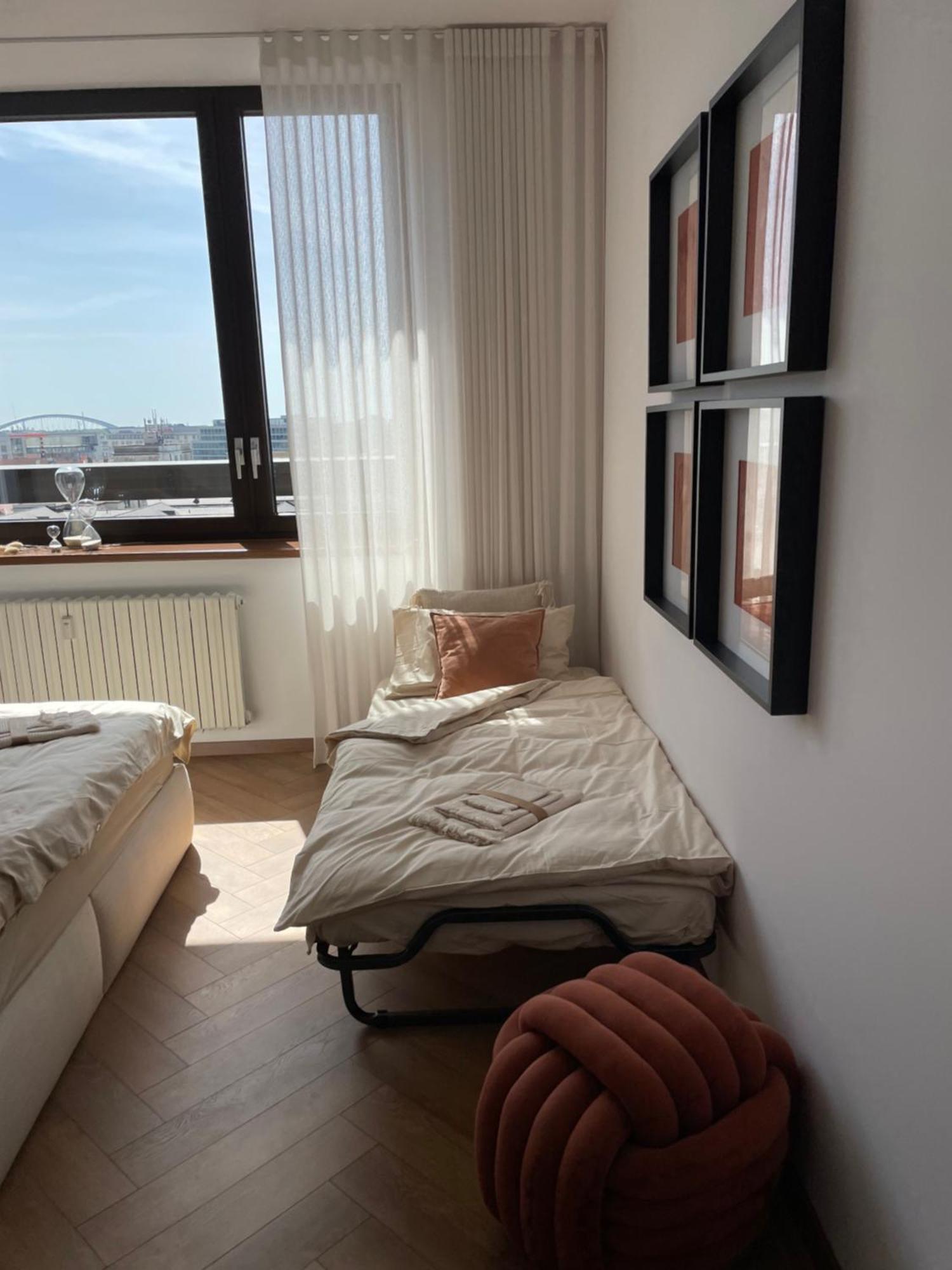 Panorama View Design Apt In Old Town - Free Parking Bratislava Dış mekan fotoğraf
